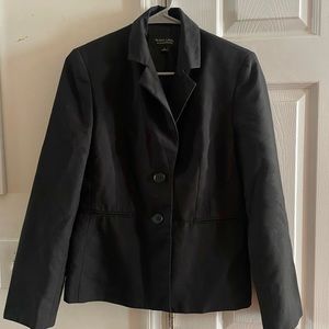 Black suit jacked from Black Label Evan Picone - sz 6